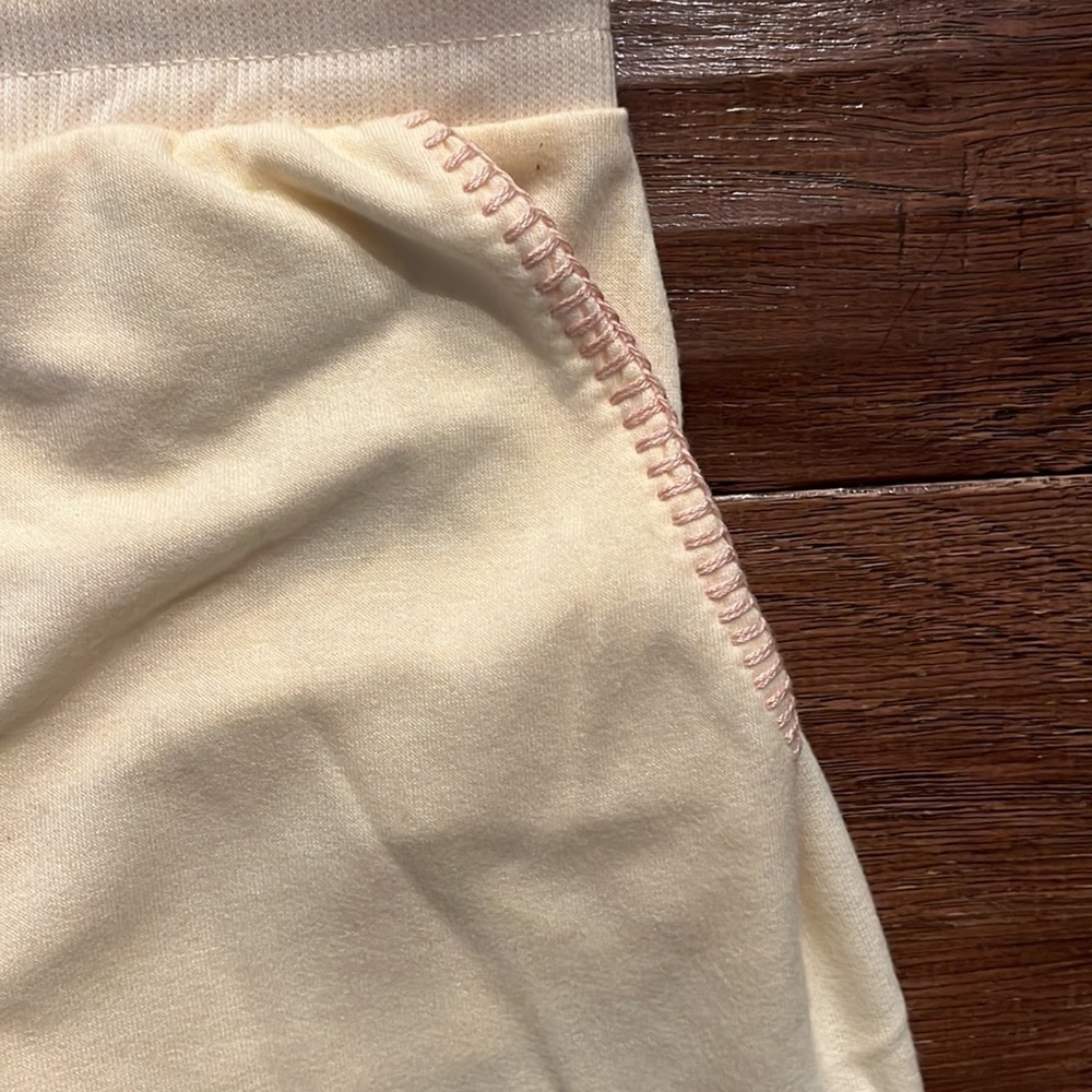 Kensie Blanket Stitch Shorts - Picture 6 of 7